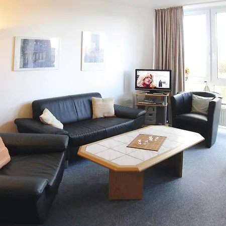 Apartamento In Mit Einem Gemeinsamen Pool *