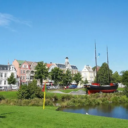 In Mit Einem Gemeinsamen Pool Appartamento Cuxhaven